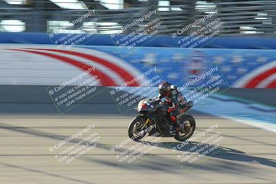 media/Nov-26-2022-Fastrack Riders (Sat) [[b001e85eef]]/Level 3/Session 1 Front Straight/